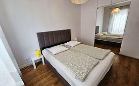 FIRST -- Green Żoliborz Apartment 4